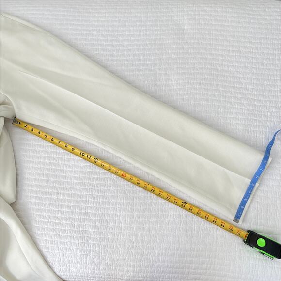 New Le Suit Women's 2 Piece Single Breasted Blazer and Pant Suit Set in Ivory 8 - Picture 13 of 14